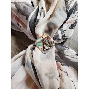 Western pattern gun concho wild rag slide, scarf, mounted shooting scarf side